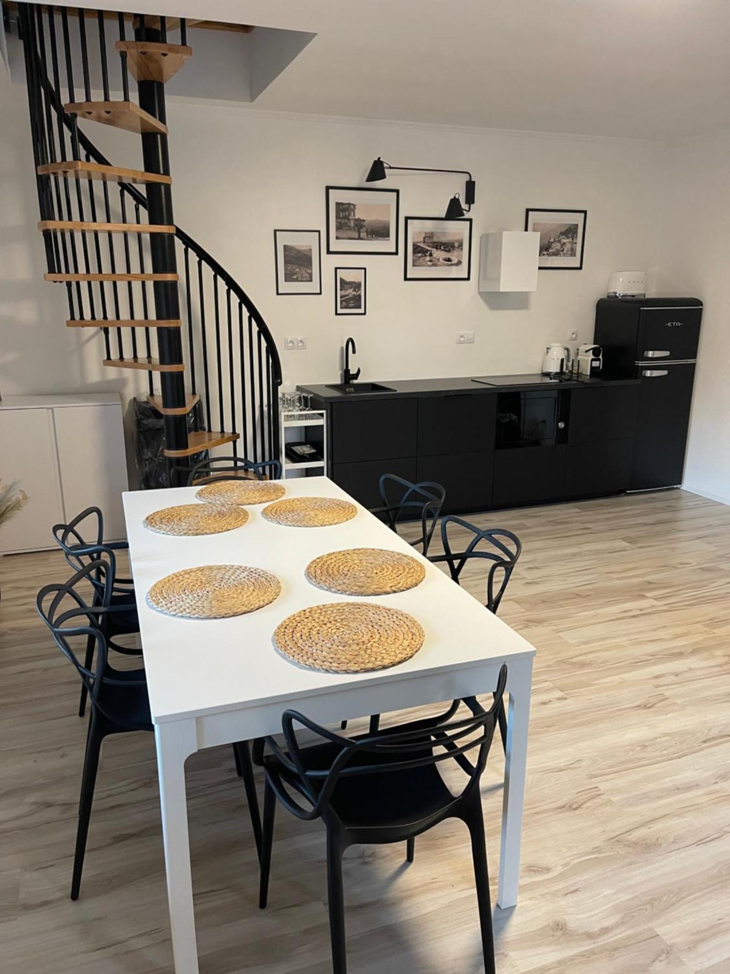 Apartmanovy Dum Jansky Sen ヤンスケー・ラーズニェ エクステリア 写真