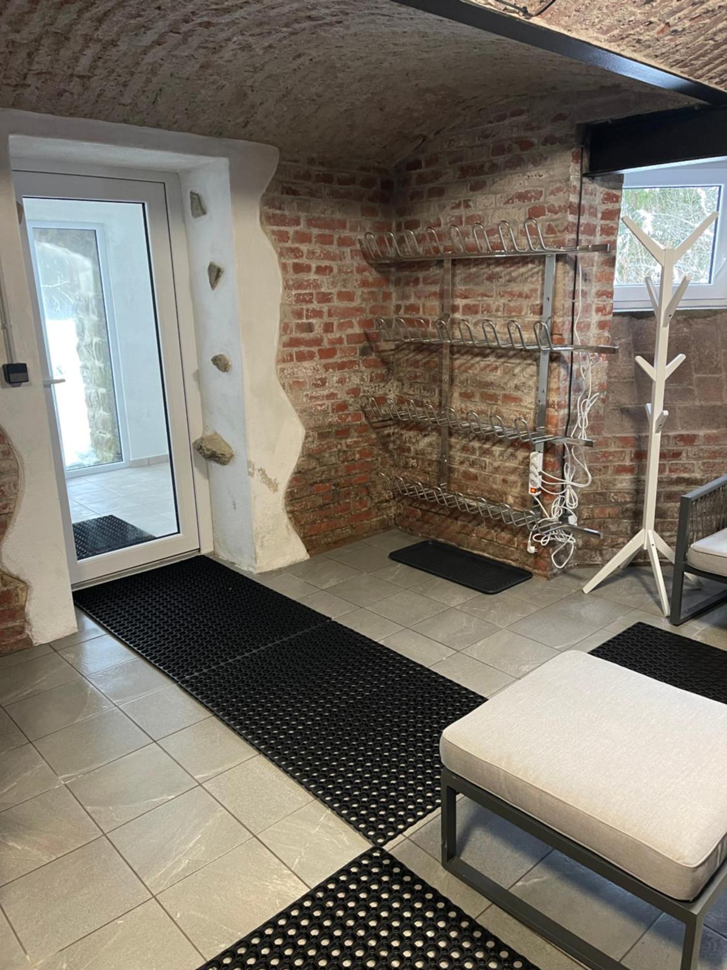 Apartmanovy Dum Jansky Sen ヤンスケー・ラーズニェ エクステリア 写真