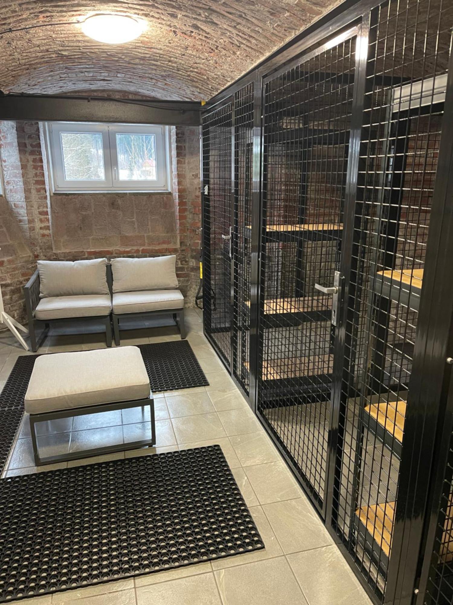 Apartmanovy Dum Jansky Sen ヤンスケー・ラーズニェ エクステリア 写真